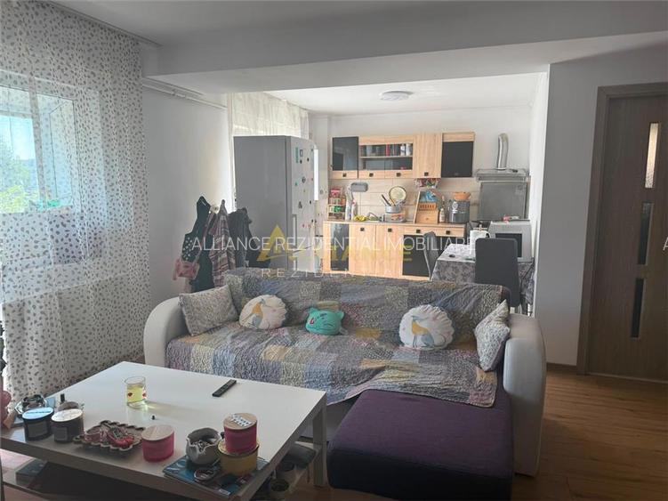 Apartament 3 camere tip duplex | 87 mp | 2 bai | Mobilat si utilat | 10 min Metr - 2