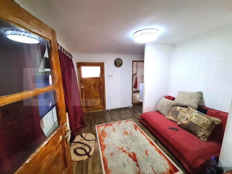Apartament 3 camere, 90mp + pod foarte inalt, langa Piata Sfatului