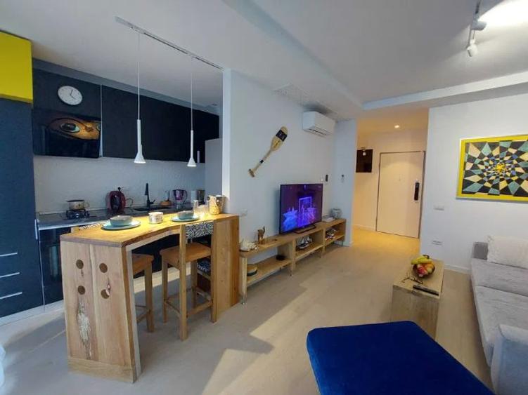 De închiriat apartament exclusivist, 2 camere, etajul 4, Lake On