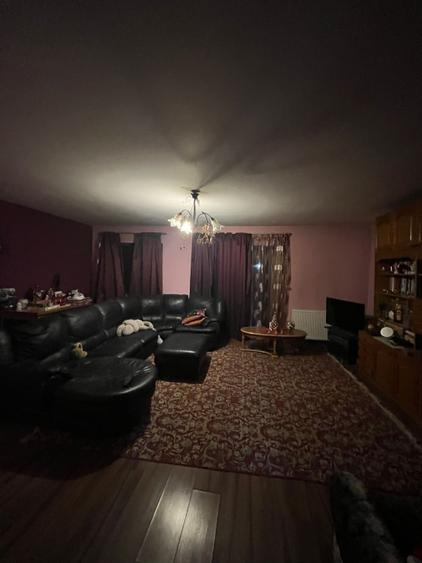 Casă 253 mp utili, 5 camere, teren 581 mp – Promenada Mall