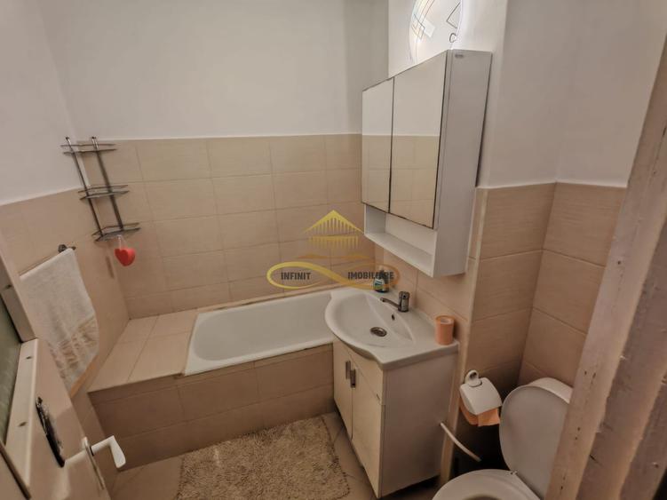 Apartament 3 camere, de Închiriat – Spațios, Curat și Întreținut