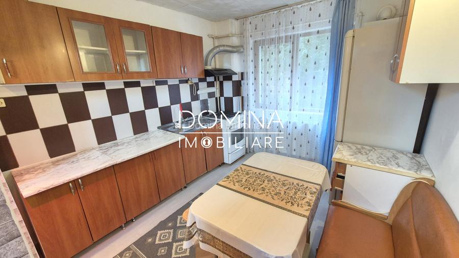 Vânzare apartament 2 camere, situat în Târgu Jiu, Aleea Plopilor - 8