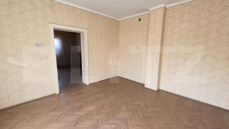2 apartamente, 100 mp, teren 1800 mp, pe Strada Aurel Vlaicu - 6