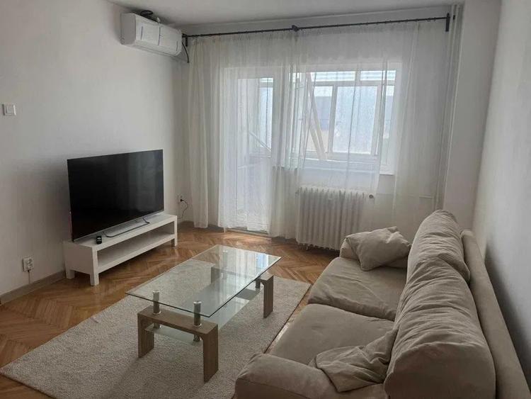 Apartament cu 2 camere | Decomandat | Domenii