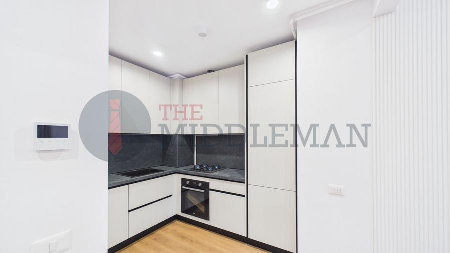 Apartament 2 Camere Spațios | Tavan 3m | Metrou în Fața Blocului