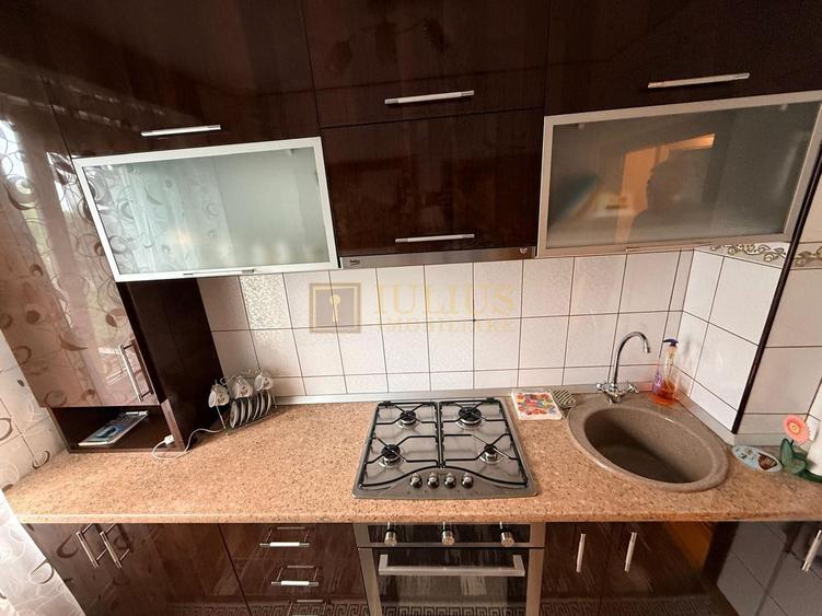 2 camere| Bulevardul Cetatii-Bogdanestilor| centrala proprie| zona ideala|