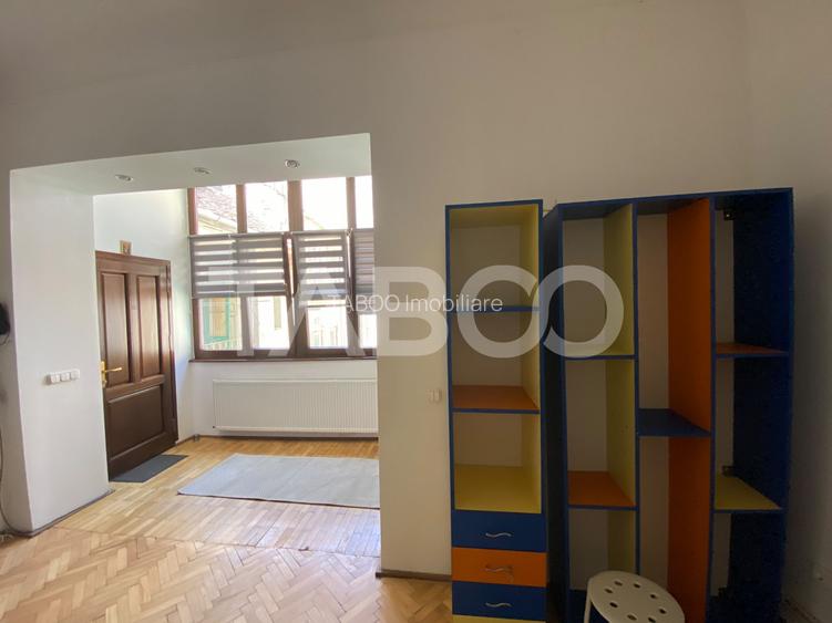 Garsoniera de inchiriat 42mpu mobilata utilata zona Centrul Istoric - 4