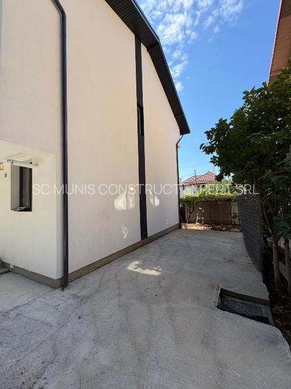 Ansamblu de Vile Moderne in Rosu, Chiajna | Case noi, finisaje Premium  - 3