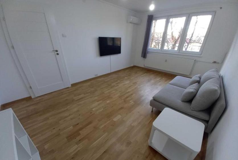 Apartament 3 Camere in zona Arcul de Triumf complet renovat cu centrala proprie