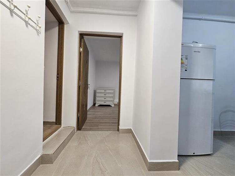 Apartament decomandat cu 2 camere si acces la gradina Dealul Cetatii
