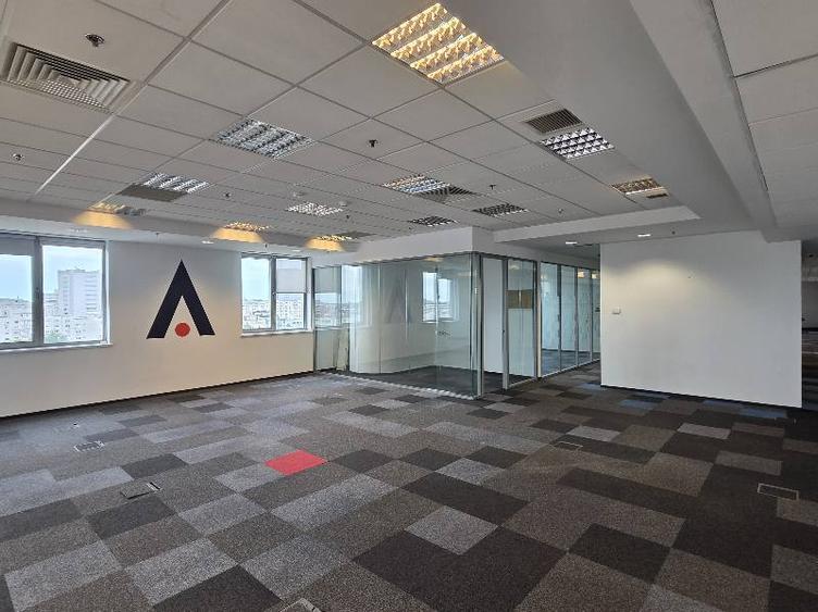 Bucharest Business Center, Victoriei, 396 - 4200 mp  0% comision!