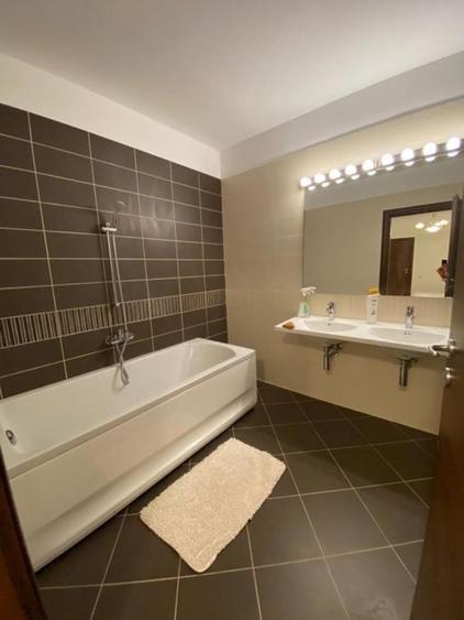 Iancu Nicolae/Carina Residence/ Apartament-Penthouse cu 4 camere/Parcare/