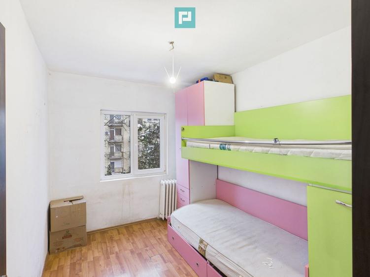 APARTAMENT 3 CAMERE DE VÂNZARE – VELENȚA, CFR