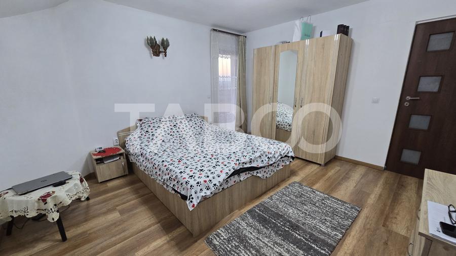 EXCLUSIVITATE - Casa de vanzare cu 5 camere in zona Piata Cluj Sibiu