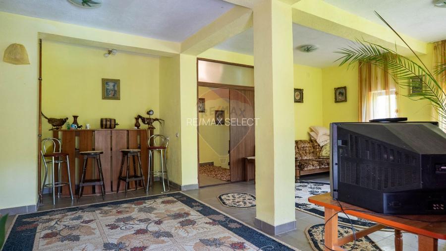 Vanzare vila-pensiune D+P+M 10 camere de vânzare, Daesti jud. Valcea - 51