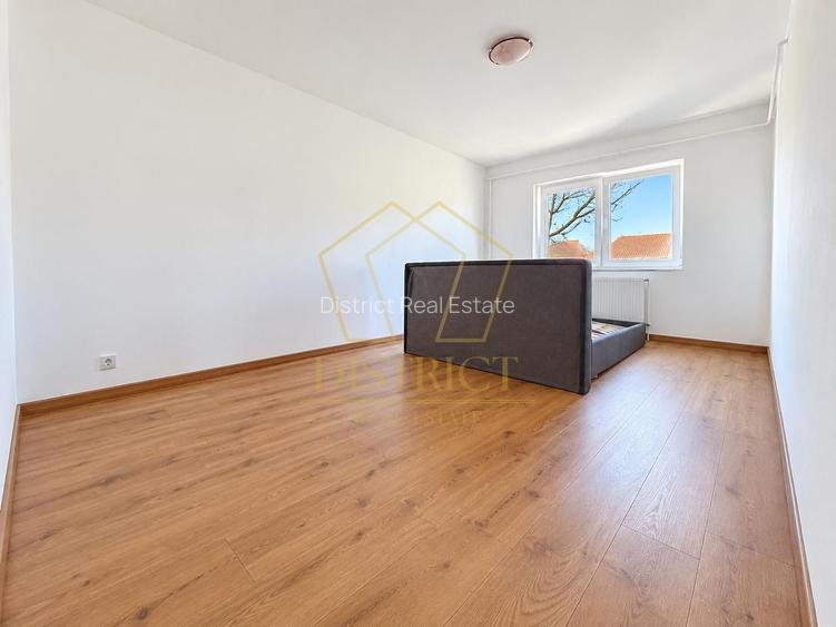 Apartament 2 camere decomandat, zona Lipovei - 2