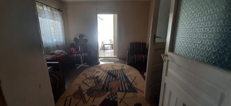 Oras Baicoi casa 90mp ,teren 1750 mp