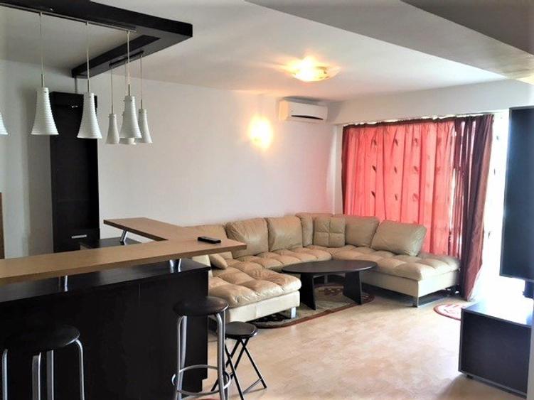 FOR STUDENTS 3 camere , St. Vlas (Piano Bar), 600 euro/luna