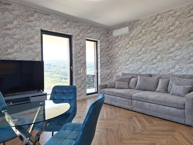 2 camere l Superfinisat l Str.Frunzisului l Parcare