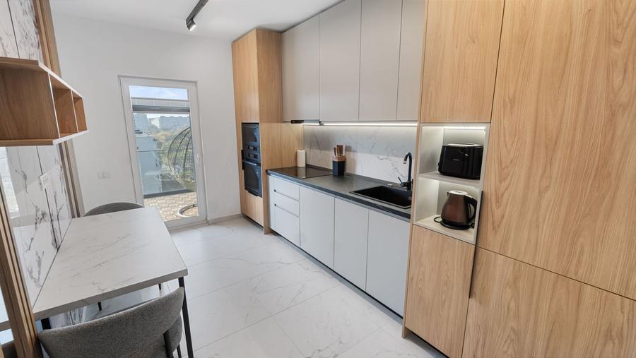 3 Camere Terasa 14mp + Parcare Gran Via Lake View Colentina Plumbuita