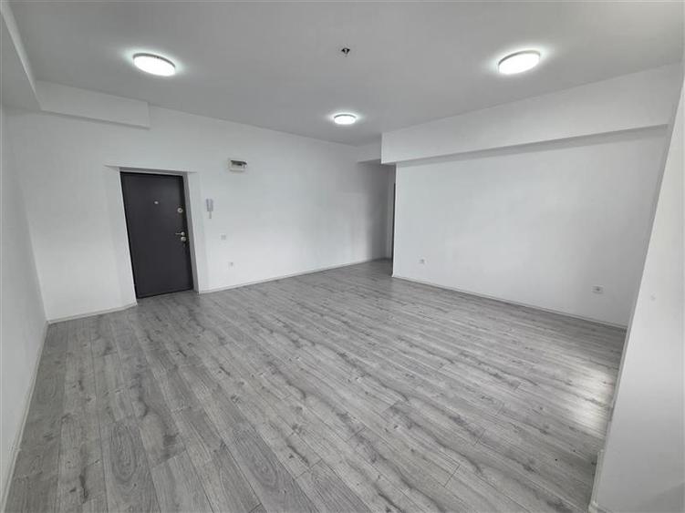 3 Apartamente de vanzare Centrul Civic pretabile birouri