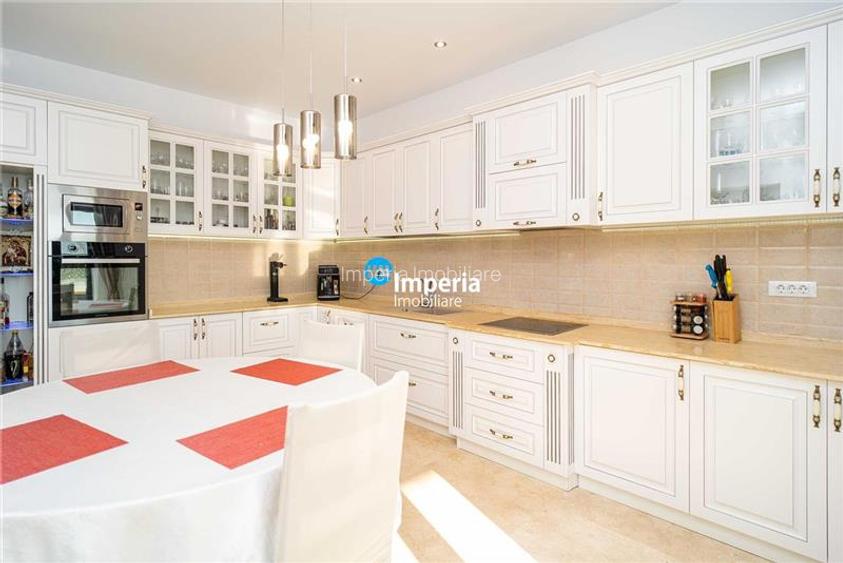 Casa exclusivista, Breazu, 244,4 mp, intabulata, predare imediata! - 24