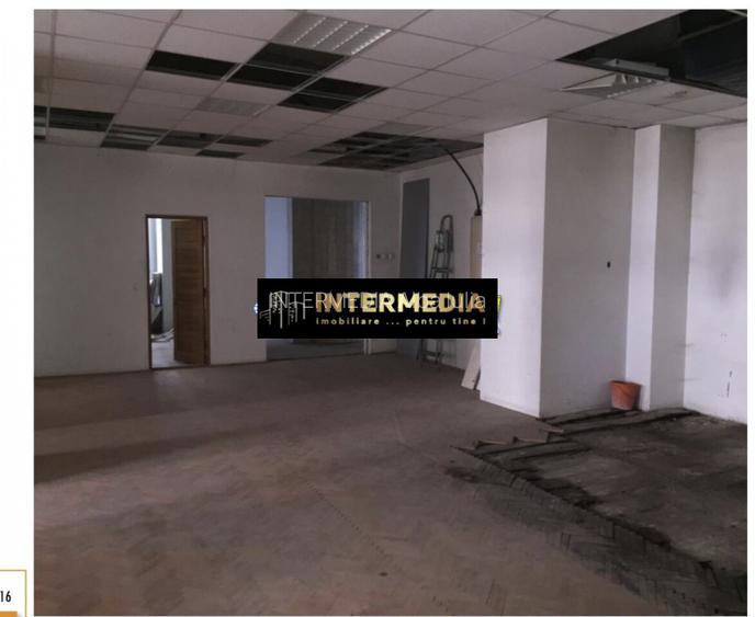 Spatiu Birouri 900 mp Cabinete Clinici Banci Shouroom-uri Alba Iulia Centru - 3