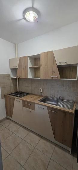 Garsoniera Drumul Taberei metrou Favorit