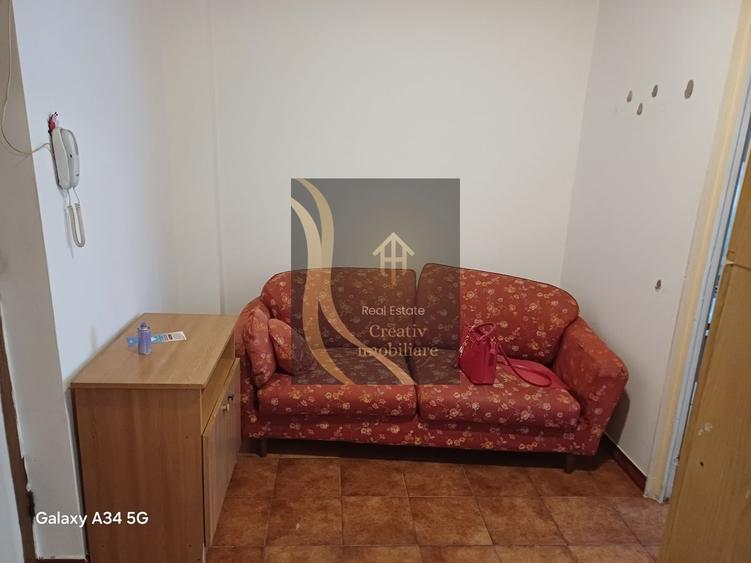 Uverturii, zona Lujerului, zona Gorjului, sector 6, Militari