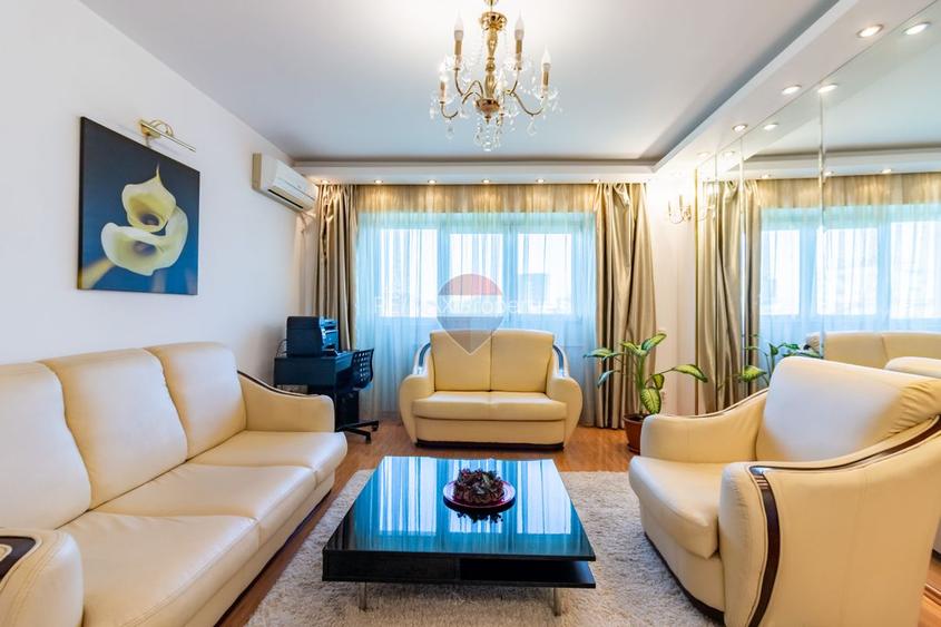 Apartament  3 camere, spatios în zona P-ta Sfanta Vineri/Centru Vechi - 2
