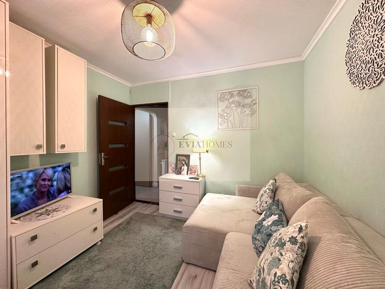 3 camere/2 bai/2 balcoane/boxa/ Lacul Roșu/ Marasti