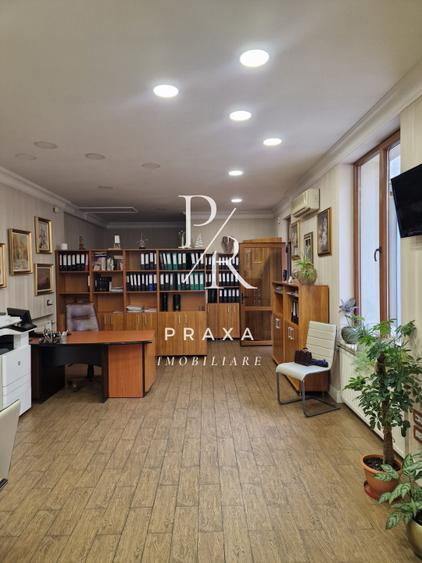 Spatiu comercial de vanzare 105 mp zona Ultracentral!