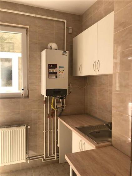 Apartament 3 camere decomandat, renovat, Piata Romana