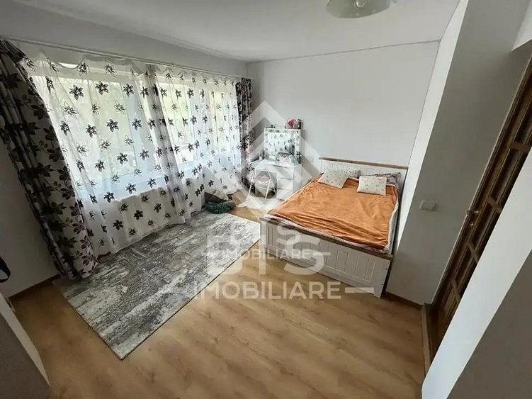 Casa spatioasa pe 3 nivele - Sigmir