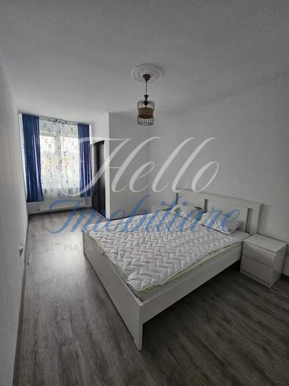 Apartament 3 camere 70mp, parcare, zona Terra
