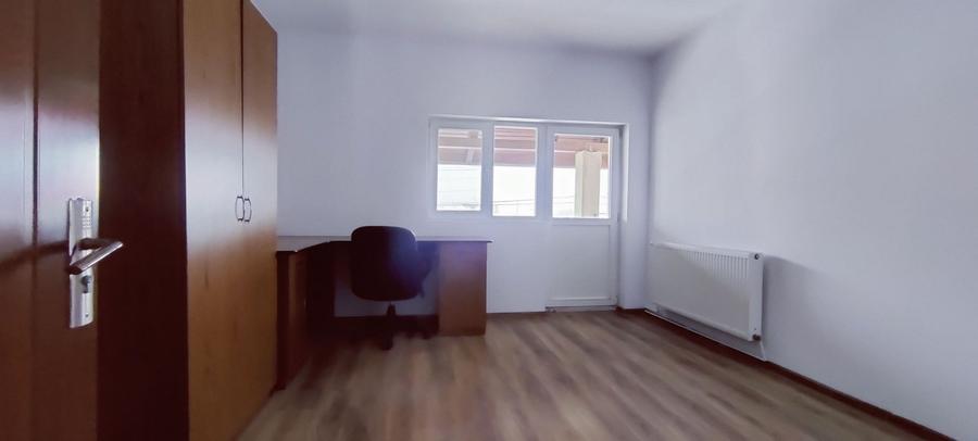SPATIU BIROURI 110 MP -  GHIRODA