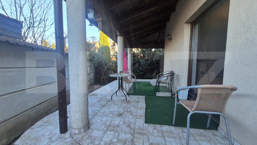 Casa de vanzare, 300 mp, teren 600 mp, zona Bercu Rosu