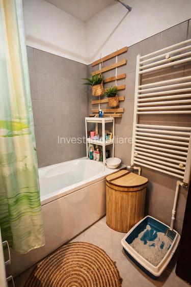 Renovat 2024 • 2 camere decomandat • Nicolina • 79.000 € - 9