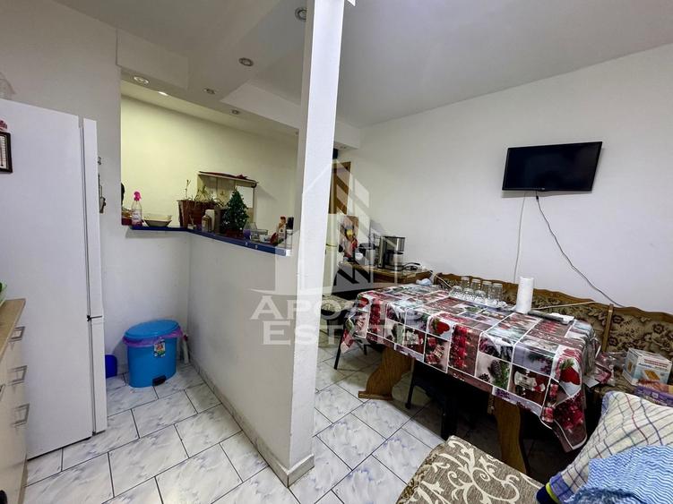 Apartament cu 2 camere, boxa la subsol, Zona Lipovei