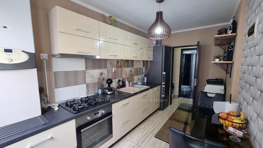 Casă singur curte 74 mp util teren 190 mp  Sălaj
