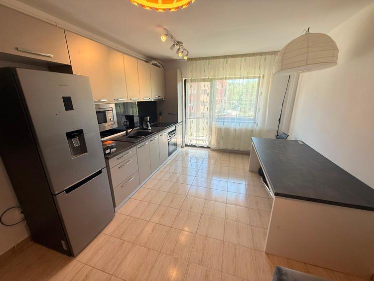 Apartament De Inchiriat - 3