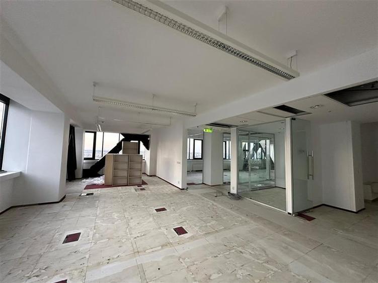 Spatii de birouri in Pipera Business Tower de la 147 mp