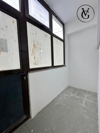Spatiu comercial modern cu vad pietonal - Centru - KM 0
