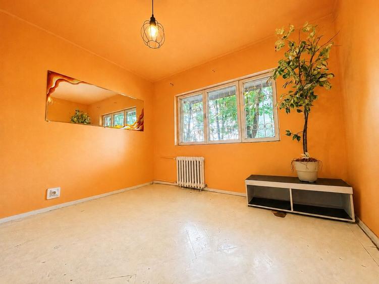 3 camere, 2 băi, parter înalt – zona Aradului, ideal locuință sau birou