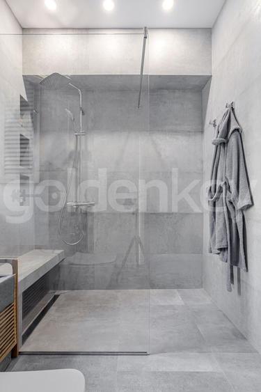 Apartament penthouse cu 3 camere in complex cu piscina si sala fitness