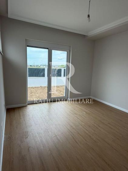Casă modernă | Finisaje Premium| Terasă | Cihei