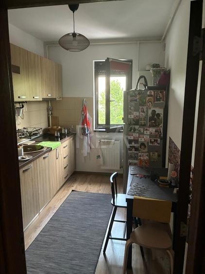 3 camere Titan decomandat, centrală, et. 2, an 2017, 98 mp
