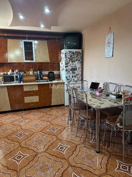 Apartament 3 camere decomandat | 101 mp construiți | Complet mobilat și utilat - 12