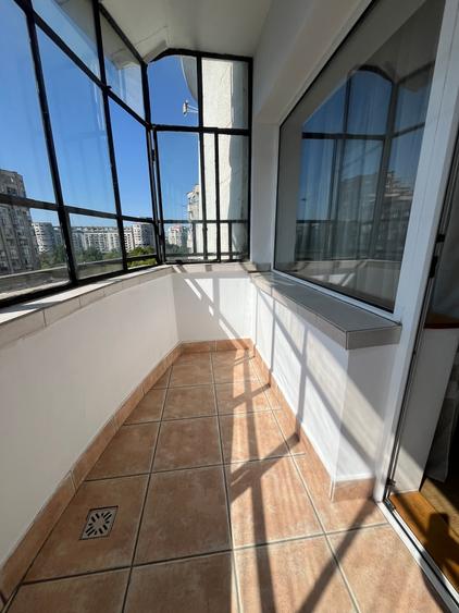 Apartament 2 camere de închiriat B-dul Decebal