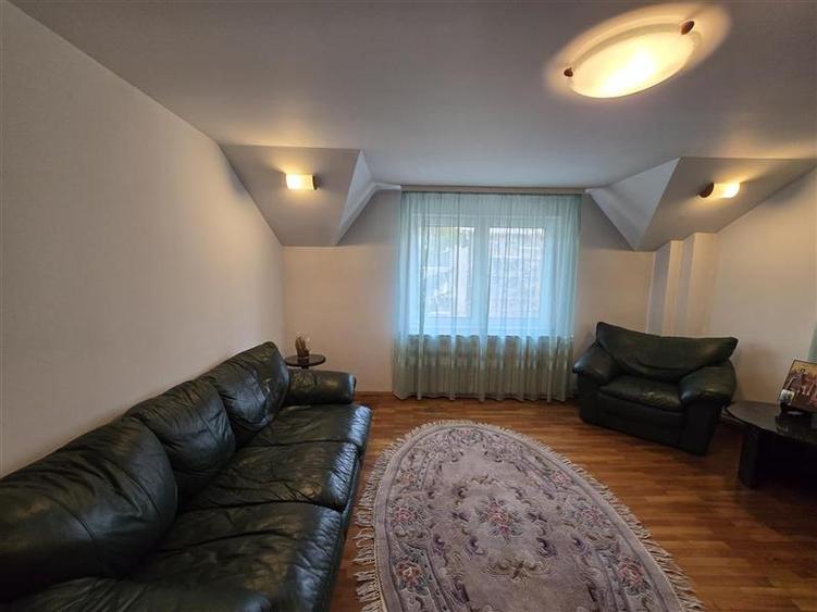 Vila versatila 7 camere + Garaj, Pivnita si Centrala Proprie, zona 1 Mai - Ion M